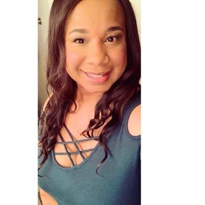 Meet your Posher, Justina